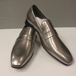 MEN'S AMALI SILVER METALLIC TUXEDO SHOE 14D